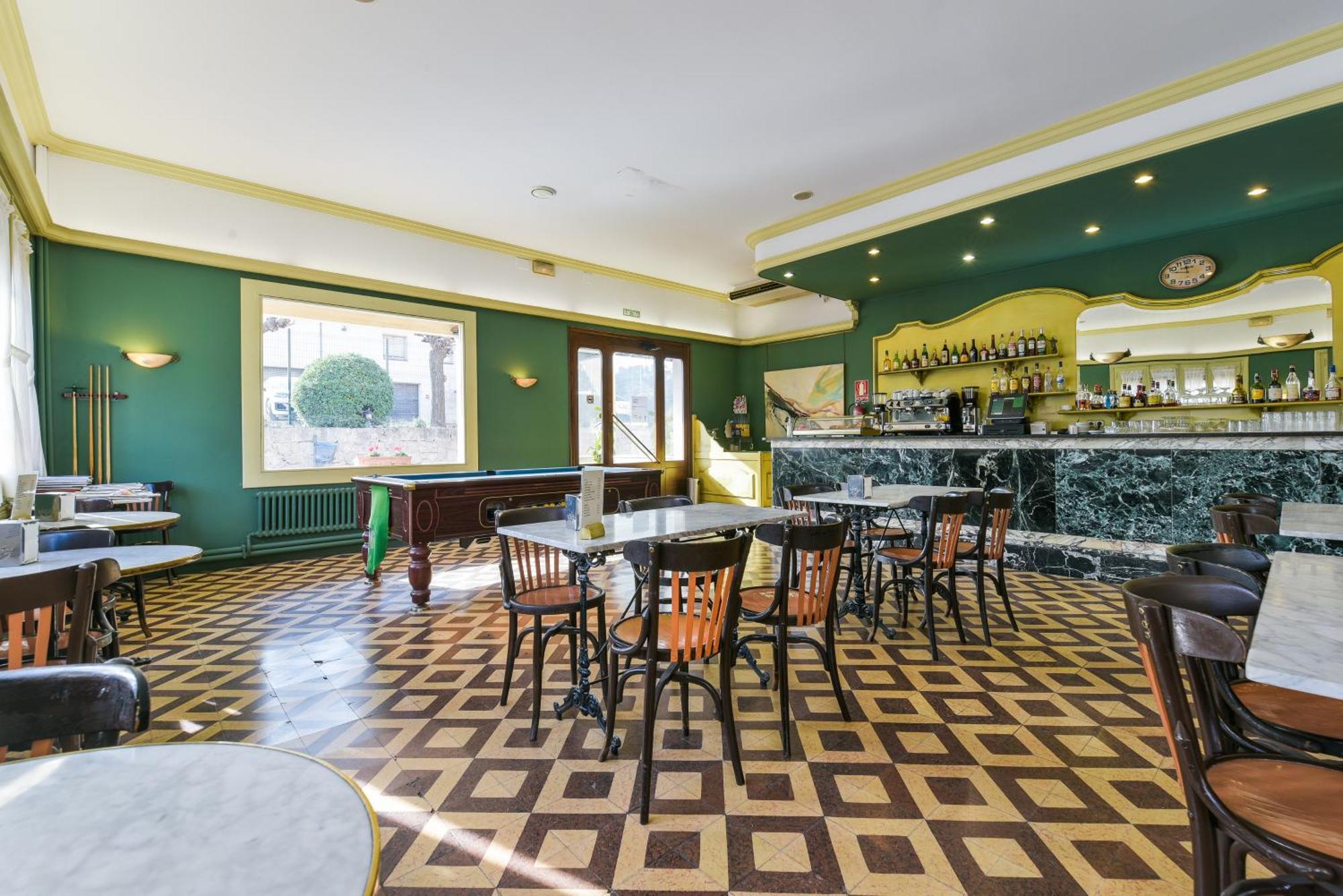 Hotel Robert La Pobla de Claramunt Buitenkant foto