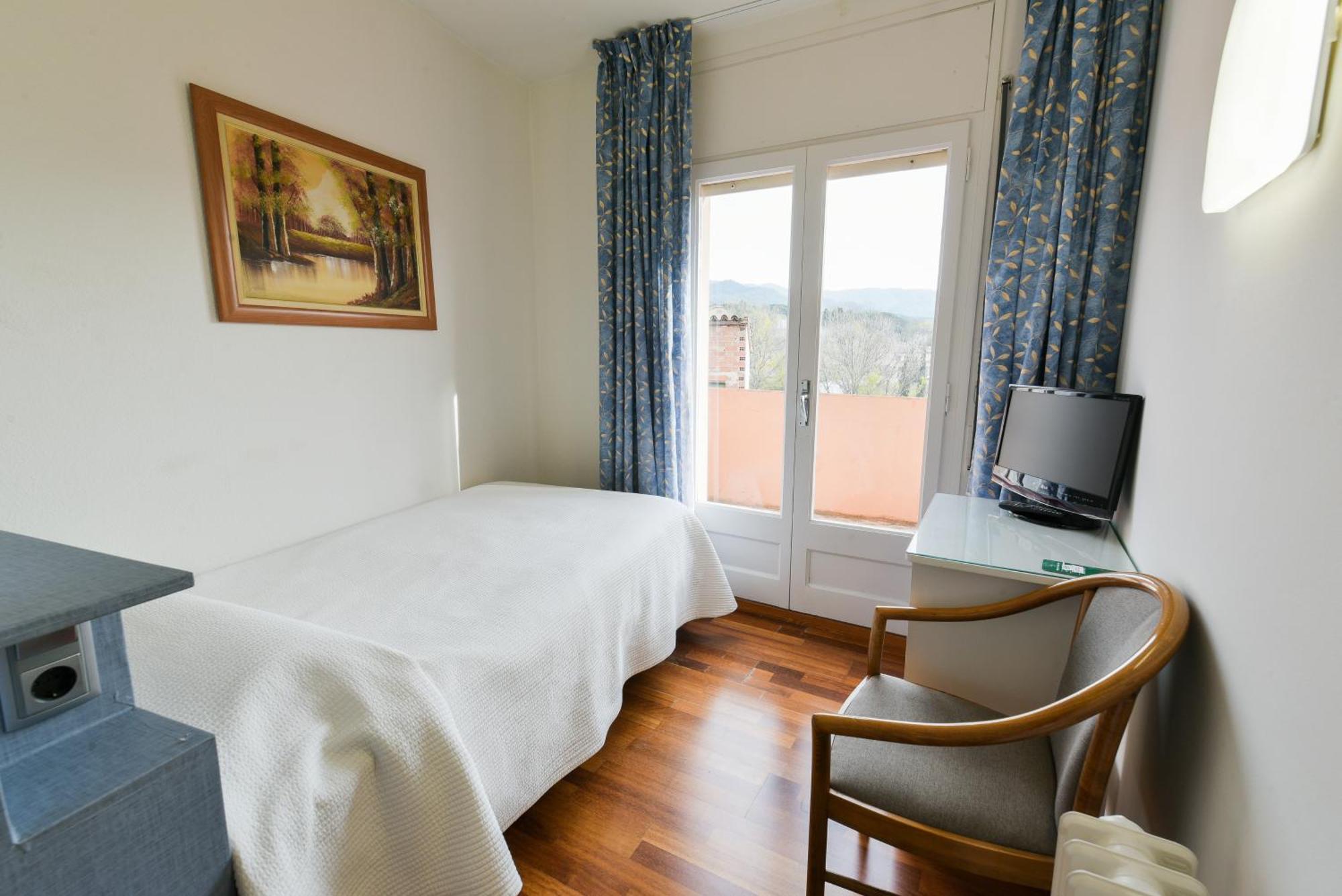 Hotel Robert La Pobla de Claramunt Buitenkant foto