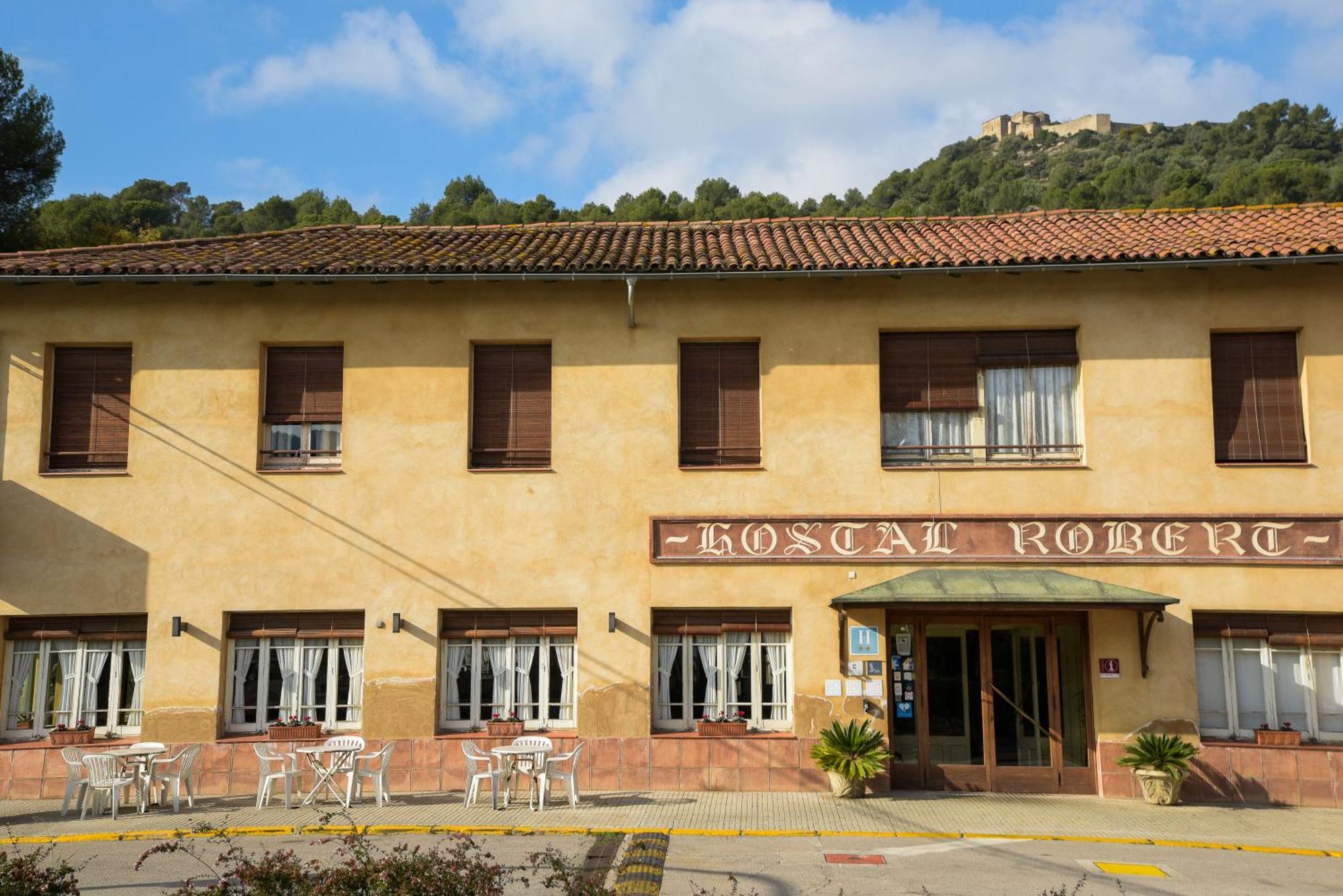 Hotel Robert La Pobla de Claramunt Buitenkant foto